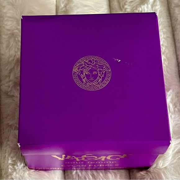Versace Purple Gift Set with Gold Accents - Picture 6 of 6